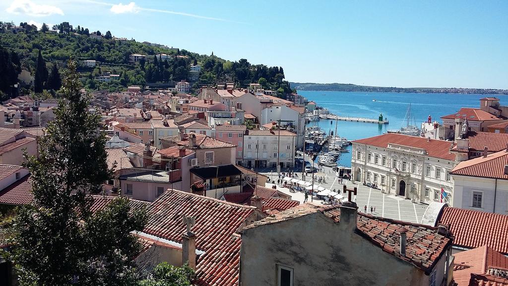 Apartma Mery Piran Luaran gambar